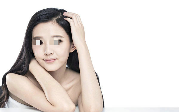 假体<a href=http://www.washiqing.com/listinfo-737-0.html target=_blank class=infotextkey>隆鼻</a>手术要多少钱